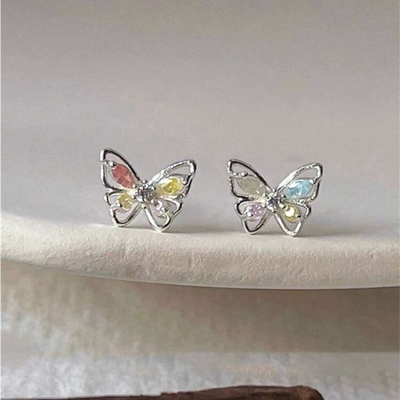925 Sterling Silver Butterflies CZ Stud Earrings - Picture 7 of 14